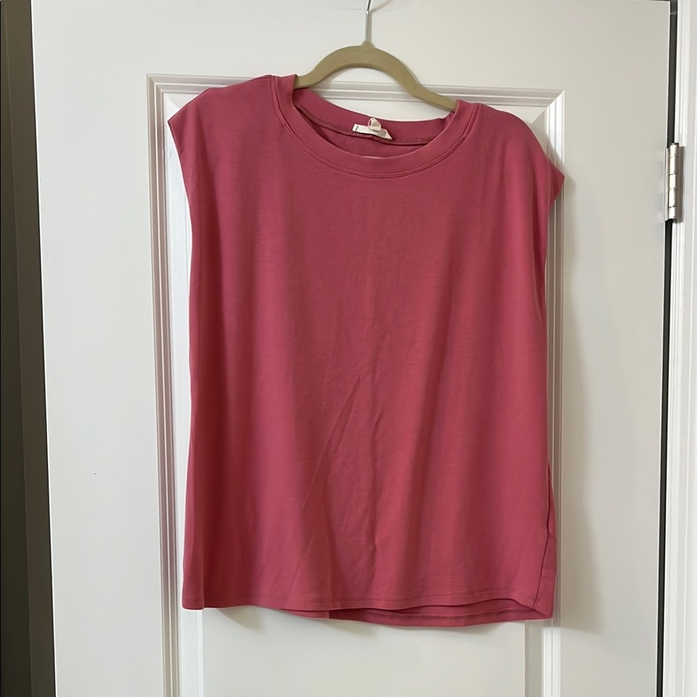 Easel Pink Sleeveless Relaxed Muscle Tee